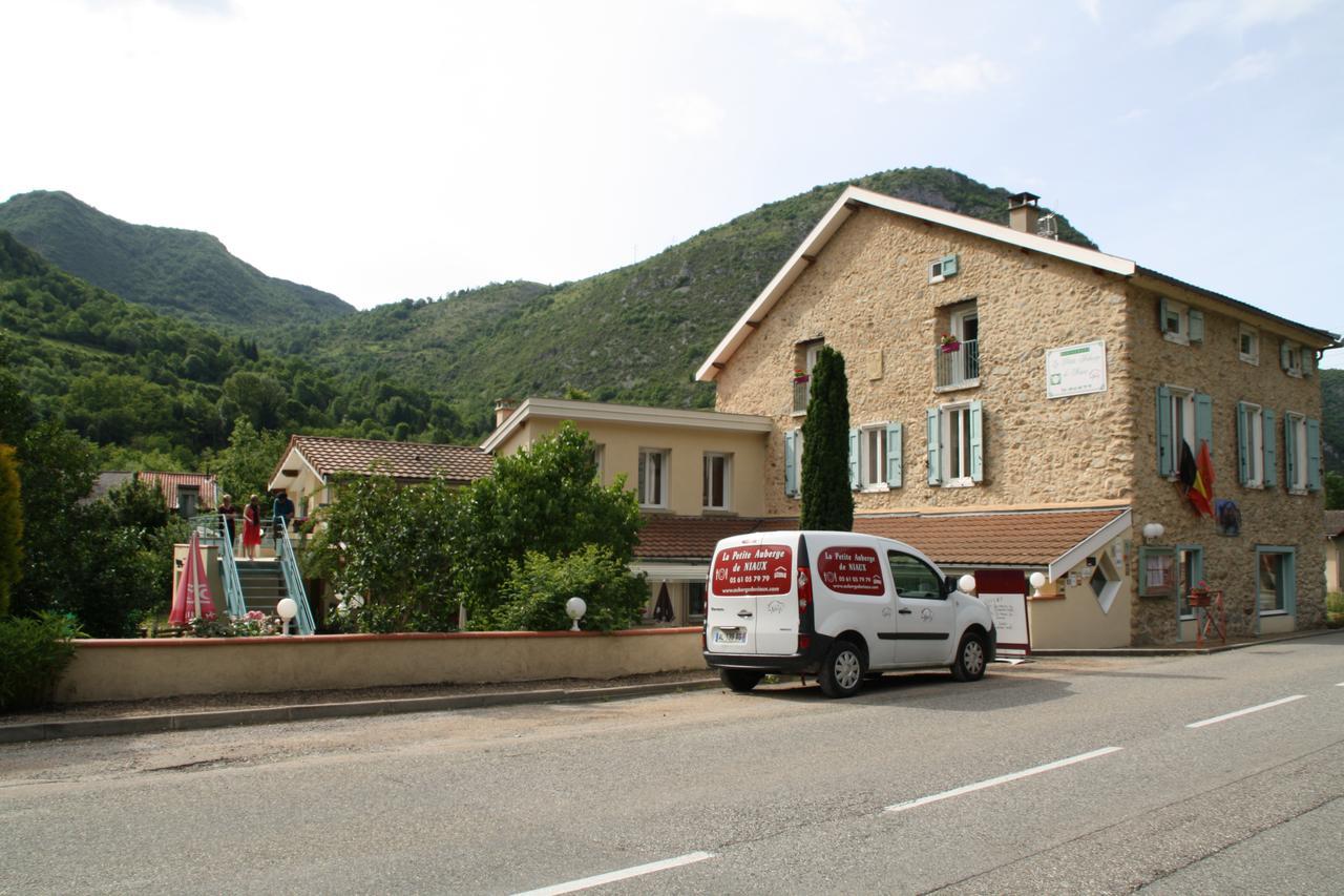 La Petite Auberge De Niaux Zewnętrze zdjęcie