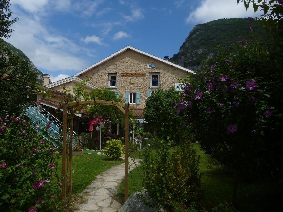 La Petite Auberge De Niaux Zewnętrze zdjęcie